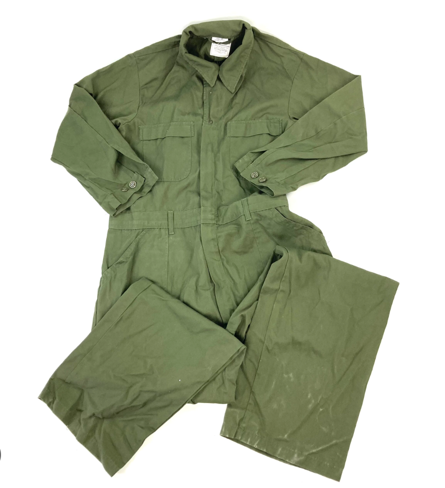 COVERALL, UTILITY OD GREEN SIZE: Small NSN: 8405-01-395-1024