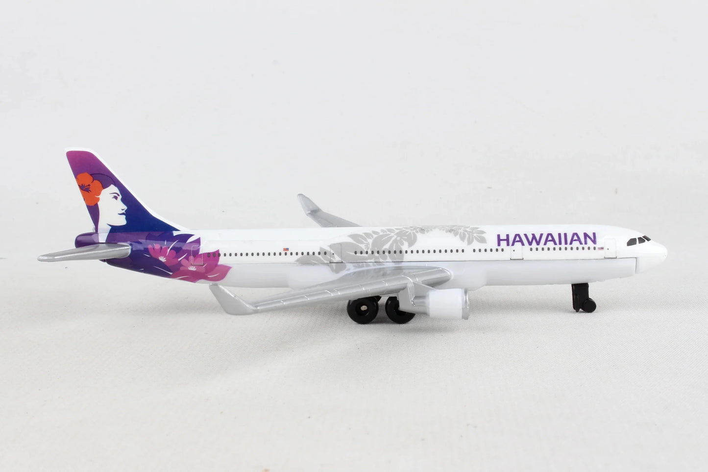 Daron Hawaiian Airlines