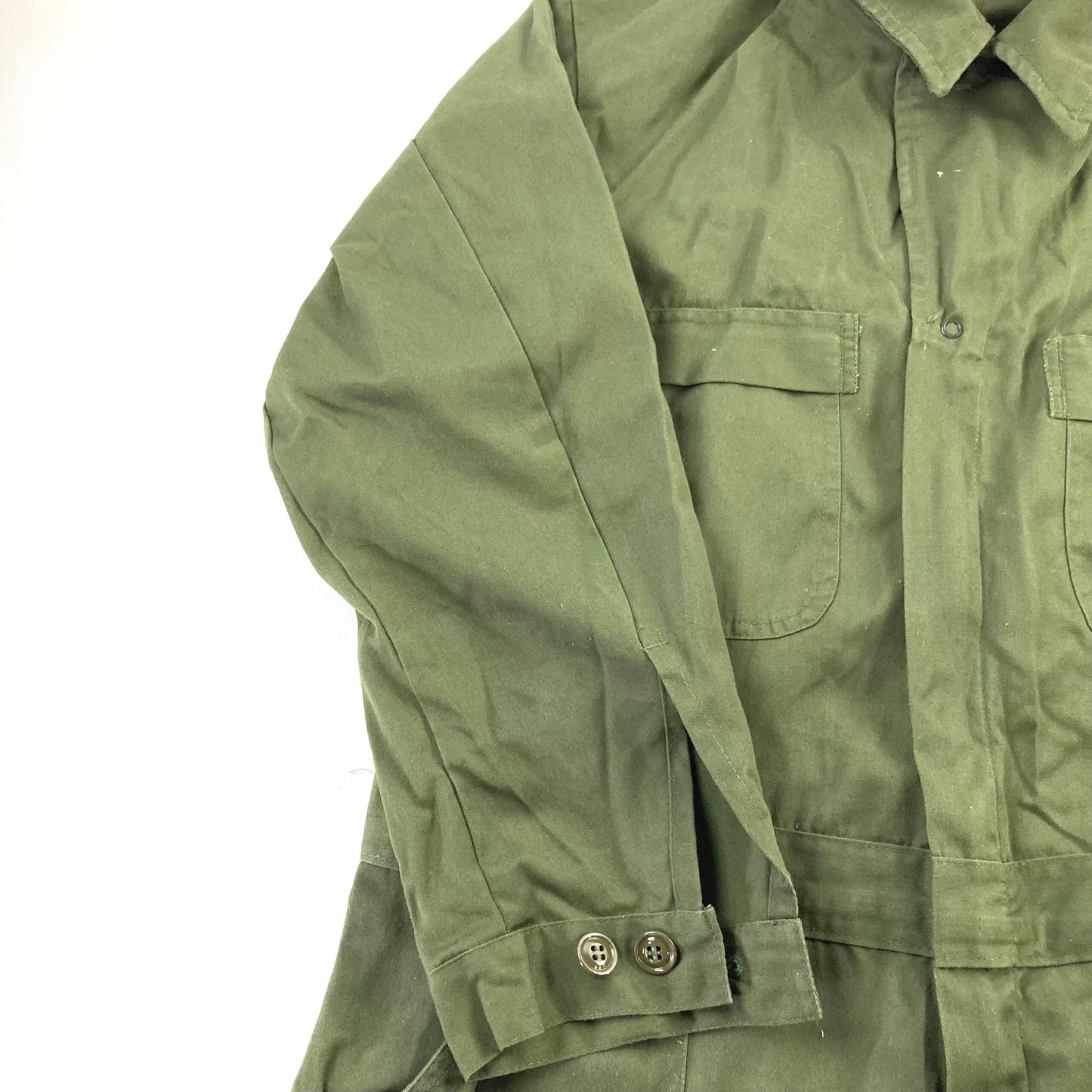 COVERALL, UTILITY OD GREEN SIZE: Small NSN: 8405-01-395-1024
